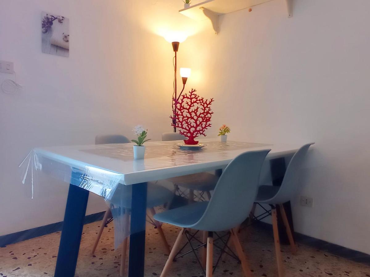The Quiet House Villa Ponza Buitenkant foto